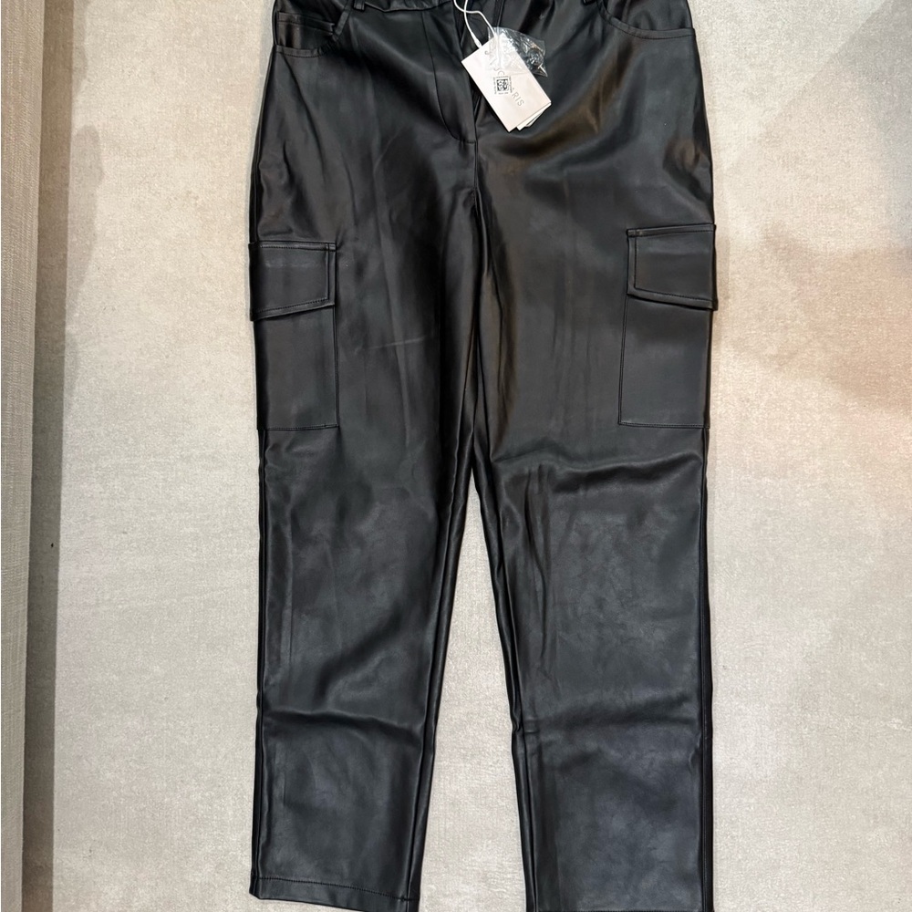 Women Black Cargo Pants